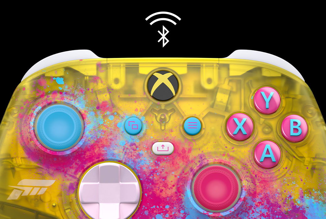 Xbox 无线手柄 Forza Horizon 5 及蓝牙标志的近景