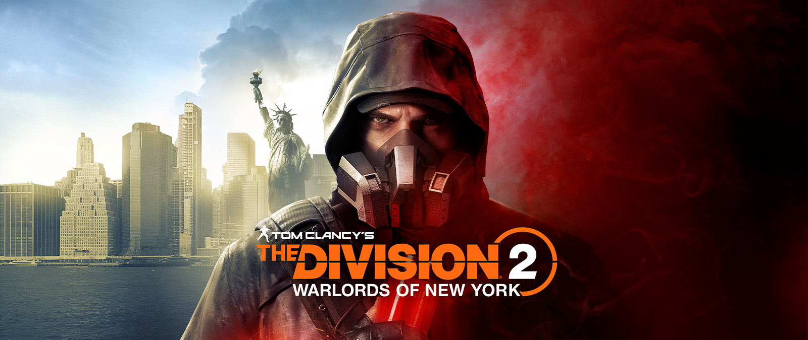 Tom Clancy's The Division 2 Warlords of New York, Aaron Keener con una máscara de gas, parado delante de la Estatua de la Libertad